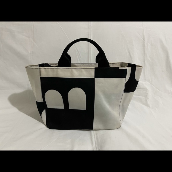 💥WEEKEND SALE💥 
Authentic Bally hand bag - Picture 4 of 12